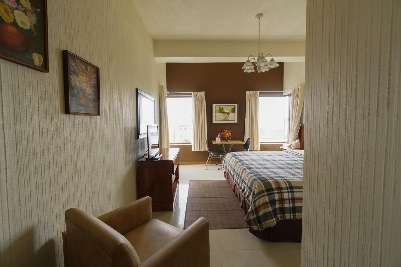 Hotel Anna Inn Olintepeque Bagian luar foto