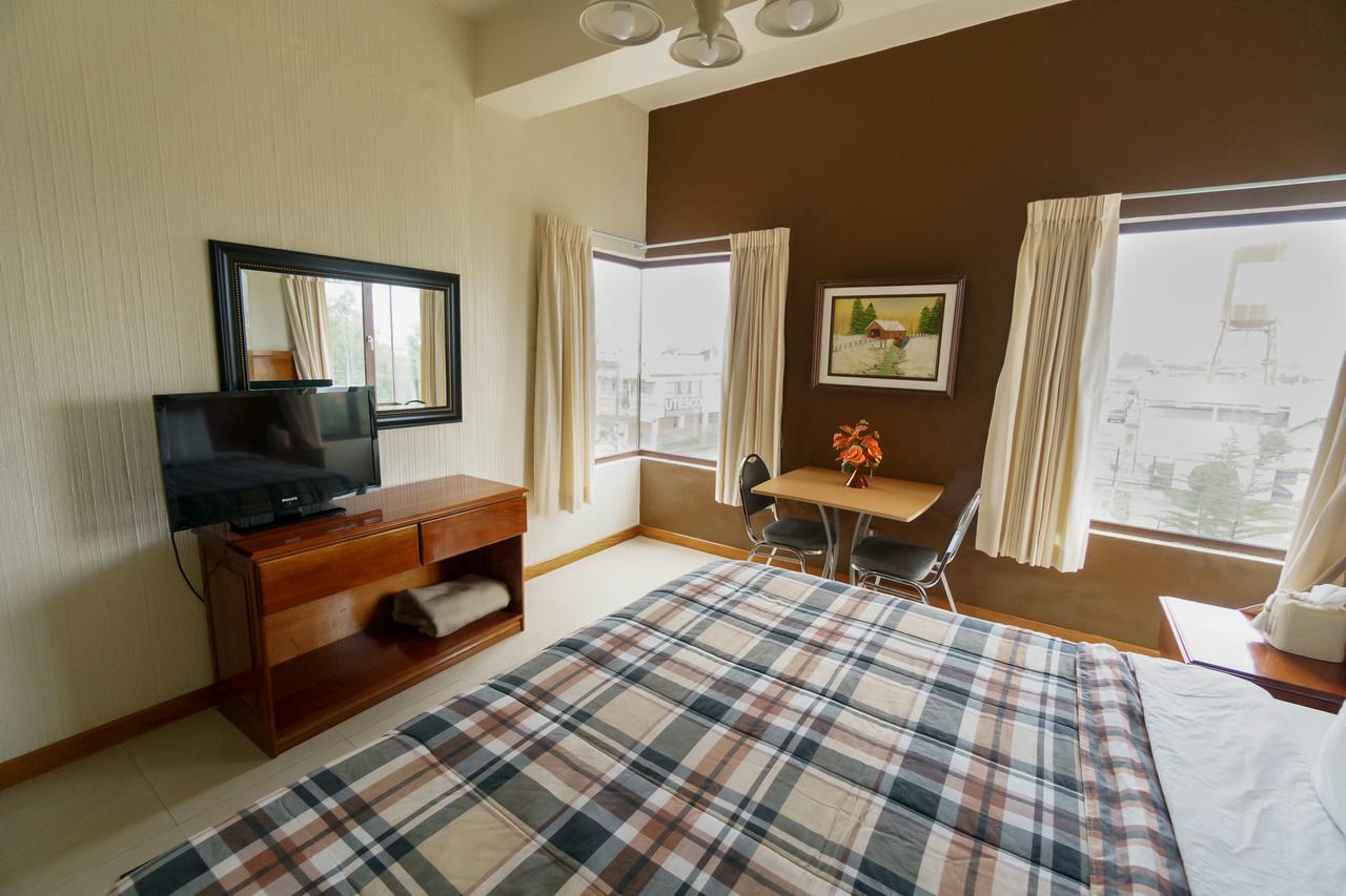 Hotel Anna Inn Olintepeque Bagian luar foto